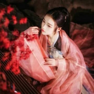 混斗女神战纪果盘版下载